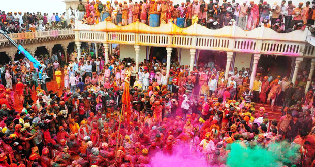 Holi and Hola Mohalla Photo Tour